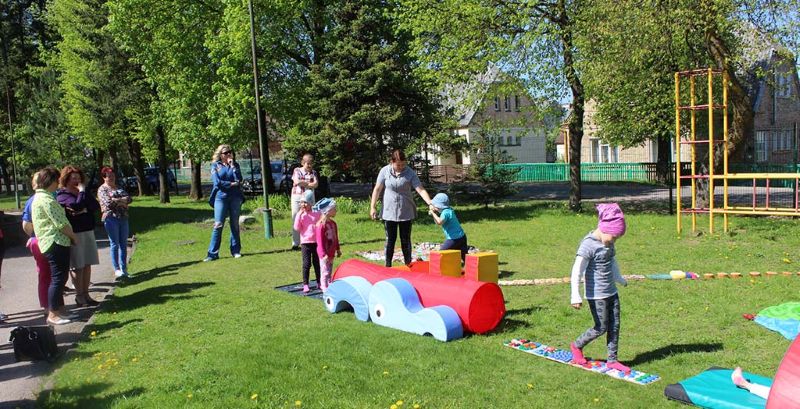  Kindergarten Teachers Build Learning Bridges over the Baltic Sea - Nordplus Junior